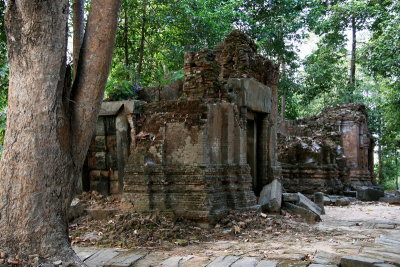 Temple de Prasat Prei Monti (893)