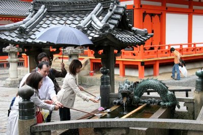 dragon fountain