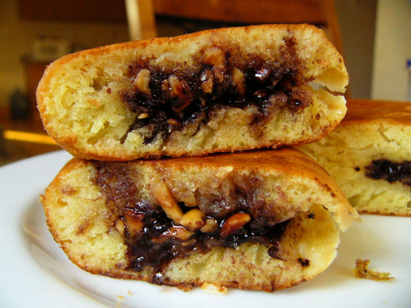 Martabak Manis / Terang Bulan