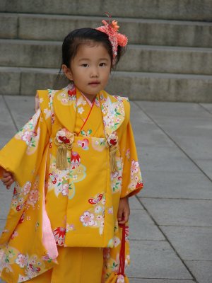 Little Girl in Meiji Jinggu