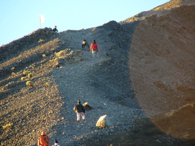 Merosot lagi merosot lagi - di puncak Rinjani