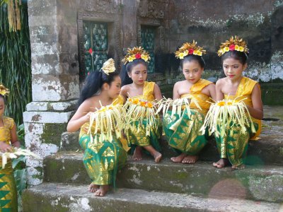 Young Bali Dancer