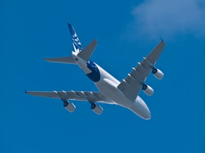 Airbus A380 _A051875.jpg