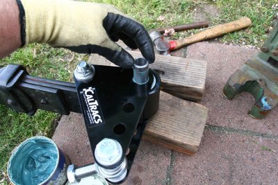 Apply Grease on Inner Bushing and Install Caltracs Triangle