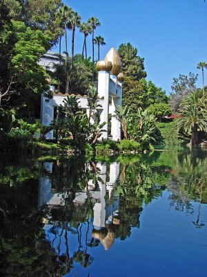 Golden Lotus Archway