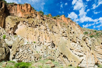 Bandelier talus.jpg