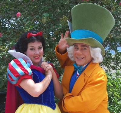 SnowWhiteHatter.jpg