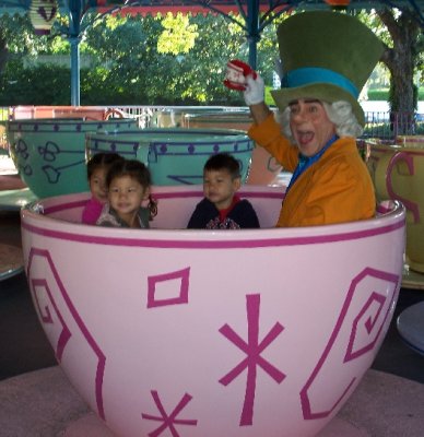 HatterTeacups1.jpg