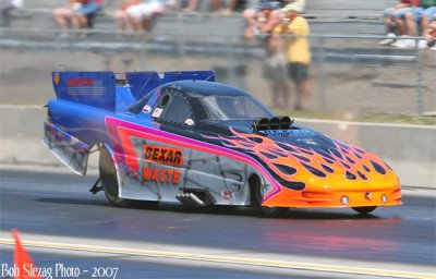 funnycar1.jpg