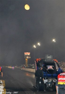 funnycar2.jpg