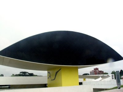Museu Oscar Niemeyer - MON