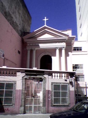 Igreja na Rua do Riachuelo