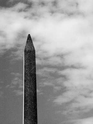 Obelisco em P&B