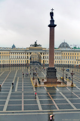 Rain on the Dvortsovaya Square (6632)