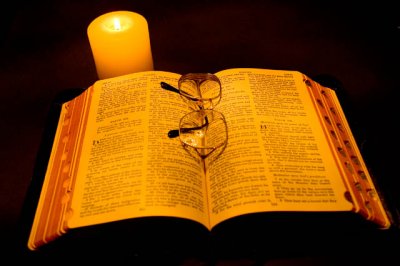 Mothers Bible And Glasses