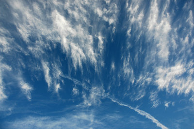 DSC_0008_cool_clouds2.jpg