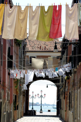 venetian laundry