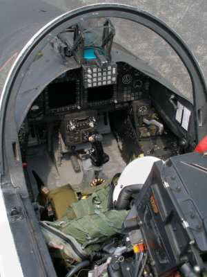 JPG CS T-45 Cockpit P6011116.jpg