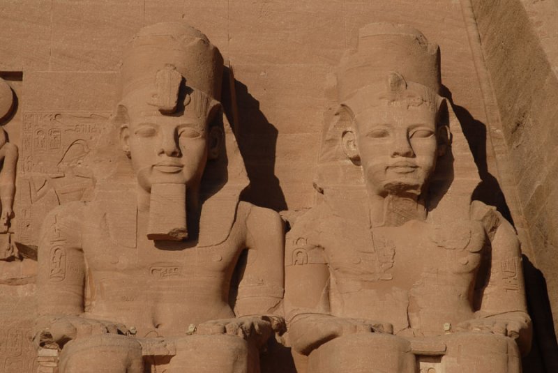 Ramses II statues