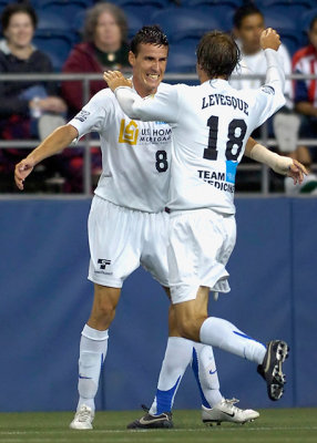 Chivas_D2Hs_72_122.jpg