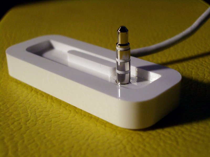 iPod shuffle Dock