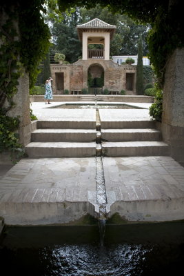 Jardines del Partal, Palacio Nasries