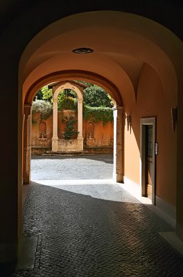 Alleyway in Rome