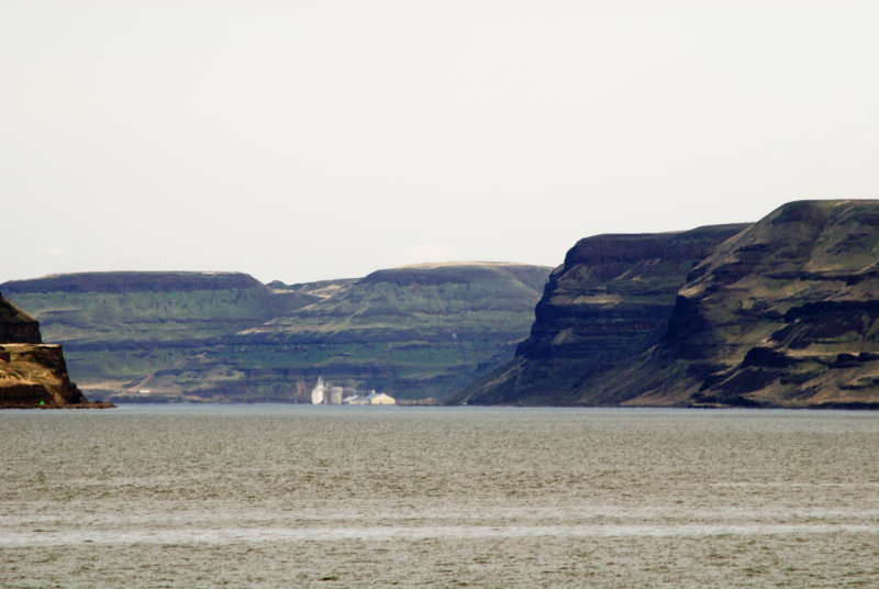 Gorge View from Oregon to Washington