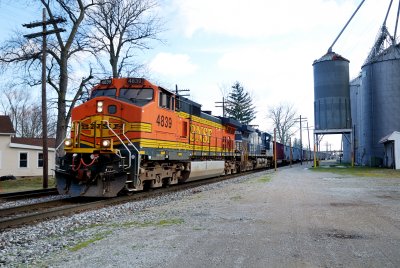 BNSF 4839 - NS Coalie in Bellvue OH