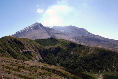 Smokin Mt Saint Helens