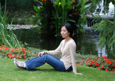 Lady posing in the Gardens