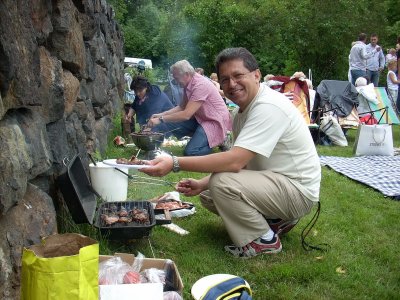 and the cooking ...Karoly & Simon at the grills