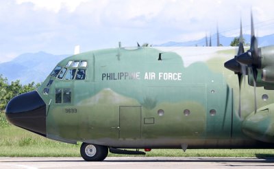 Philippine Air Force C-130B Hercules #3633