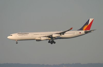 Philippine Airlines A340 