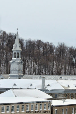 Sur les toits / On the roofs