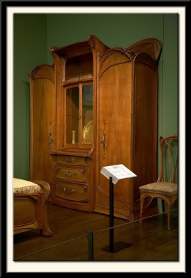 Bedroom Furniture from lhotel Nozal, vers 1903