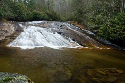 small waterfall on the Thompson River