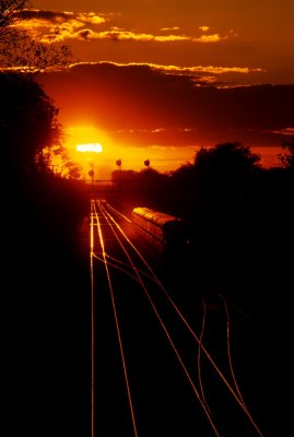 Hinsdale Commuter Sunset.JPG