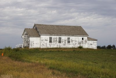 White Scholhouse