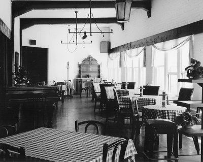 Hunt Club Dining Room, Newport, RI, 1962
