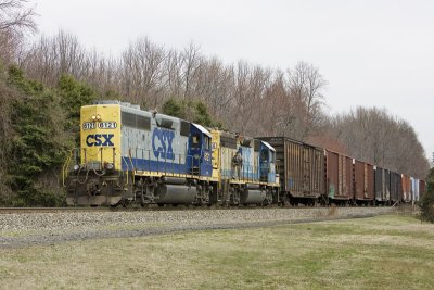 CSX D777-31 Long Nose Forward