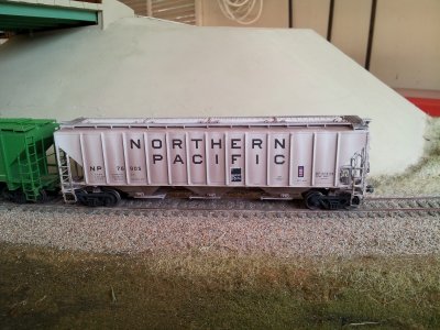 NP 76905 left side
