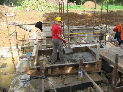 Concreting the coping stone