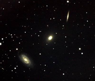 NGC 5985   NGC 5982   NGC 5981