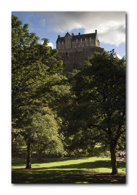 castle from princes street gardens