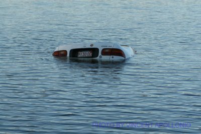car in water 061.jpg