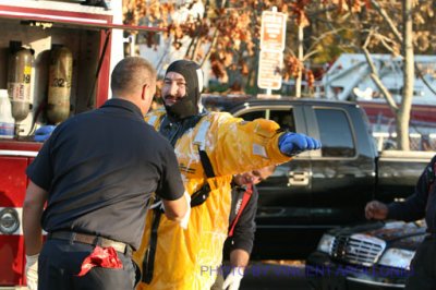 car in water 091.jpg