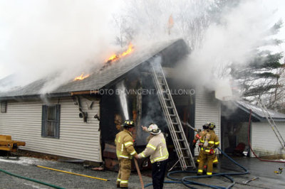 Lunenburg Fire Burrage St 016.jpg