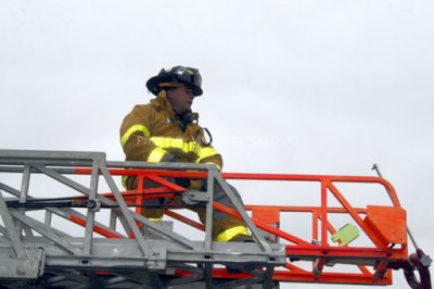 Lunenburg Fire Burrage St 027.jpg