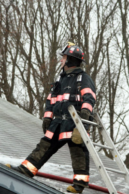 Lunenburg Fire Burrage St 033.jpg